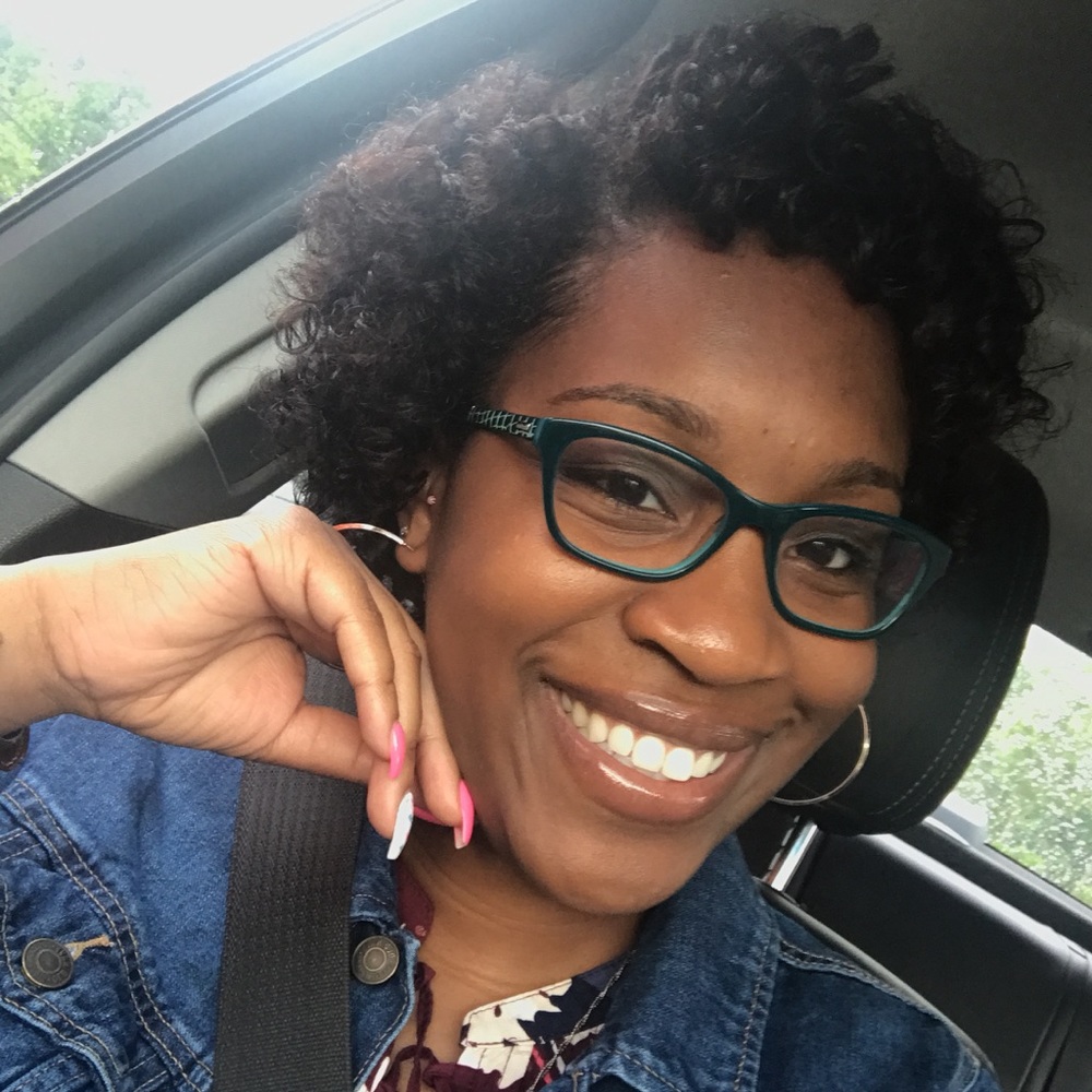 Meet your Posher, Rhea